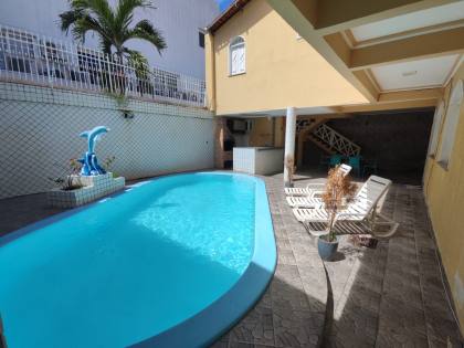 Alugo casa 320m² residencial/comercial na Farolândia com 10 quartos, 2 suíte.