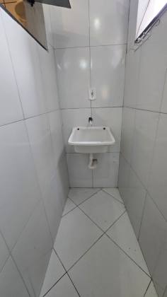 Prédio Comercial A Venda Com 18 Kitnets