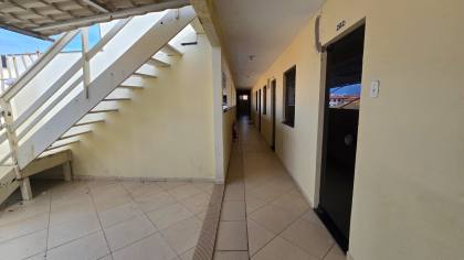 Prédio Comercial A Venda Com 18 Kitnets