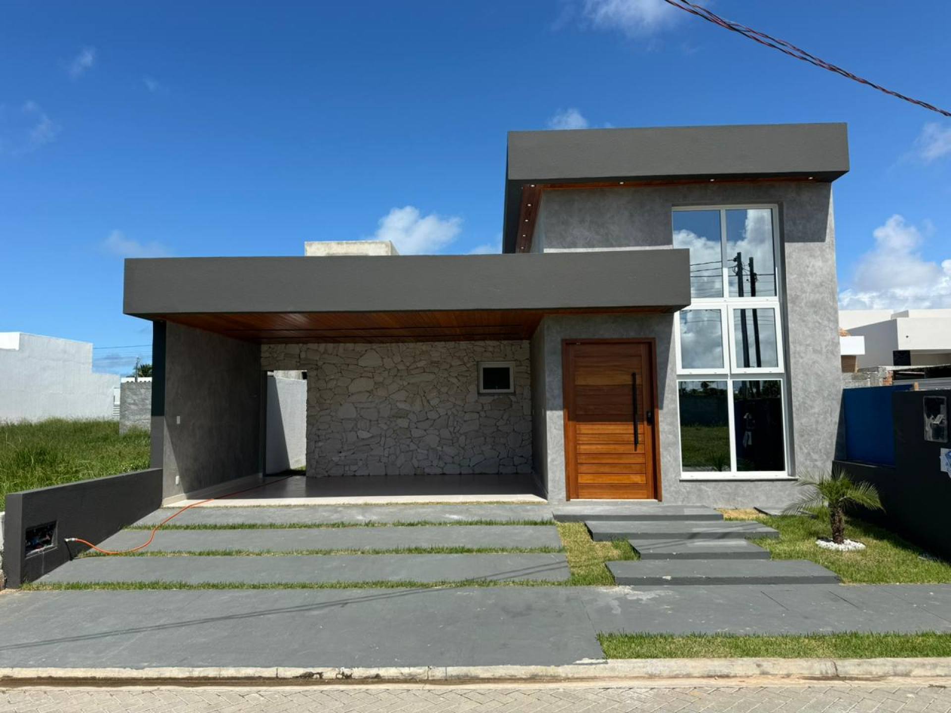 Casa Alto Padrão À Venda Com 3 Quartos 1 Suíte No Padang - Barra dos Coqueiros.