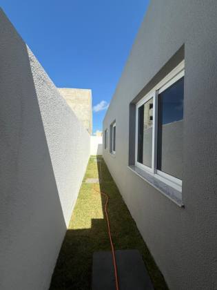 Casa Alto Padrão À Venda Com 3 Quartos 1 Suíte No Padang - Barra dos Coqueiros.