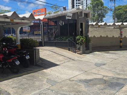 Apartamento À Venda No Condomínio Serra Dourada - Conforto E Ótima Localização.
