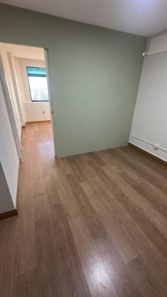 Excelente Sala Comercial com 24m² para Aluguel no Edifício Paulo Figueiredo