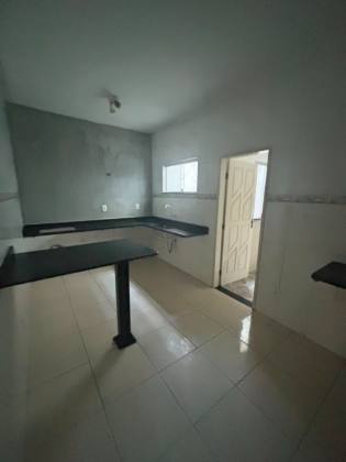 Sobrado Amplo com 375m² 2 quartos e 4 suítes para Locação Residencial ou Comercial