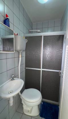 Casa à Venda no Condomínio Vila D'Este | 4 Quartos, 3 Suítes | Coroa do Meio