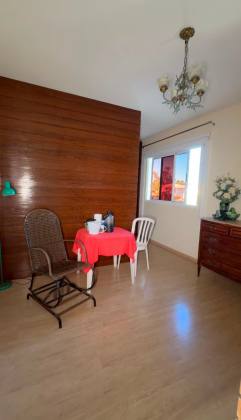 Casa à Venda no Condomínio Vila D'Este | 4 Quartos, 3 Suítes | Coroa do Meio