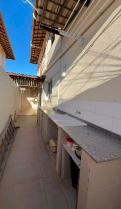 Casa à Venda no Condomínio Vila D'Este | 4 Quartos, 3 Suítes | Coroa do Meio