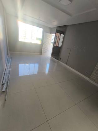 Edifício Praia Mar | 4 Quartos | Leste | Varanda | Área de Lazer | 13 de Julho