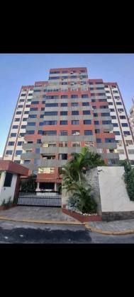 Edifício Praia Mar | 4 Quartos | Leste | Varanda | Área de Lazer | 13 de Julho