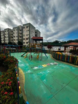 Apartamento Térreo à Venda no Condomínio Parque das Fontes – 3 Quartos, sendo 1 Suíte
