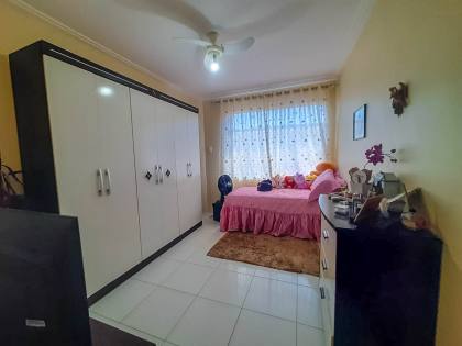 Casa Ampla à Venda no 18 do Forte