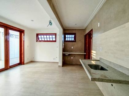 Casa à Venda na Atalaia