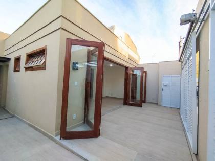 Casa à Venda na Atalaia