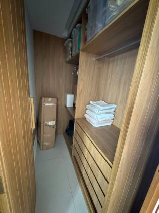 CASA DE ALTO PADRÃO À VENDA NO CONDOMÍNIO COSTA MARINA | 4 SUÍTES | ESQUINA | LAZER PRIVATIVO
