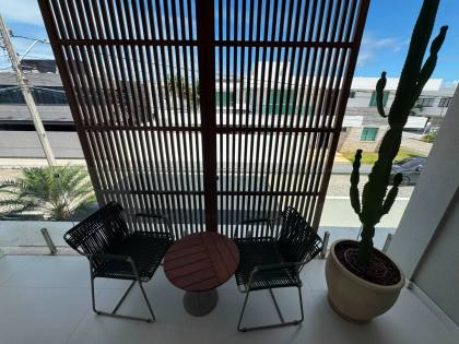 CASA DE ALTO PADRÃO À VENDA NO CONDOMÍNIO COSTA MARINA | 4 SUÍTES | ESQUINA | LAZER PRIVATIVO