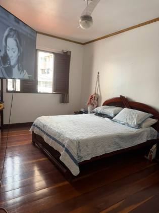 Alugo casa com 420m² com 6 quartos sendo 3 suítes no Salgado filho
