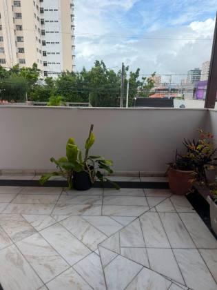 Alugo casa com 420m² com 6 quartos sendo 3 suítes no Salgado filho