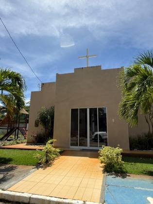 Casa de Alto Padrão à Venda no Condomínio Fragata, Aracaju – 4 Suítes, 250m² e 4 Vagas
