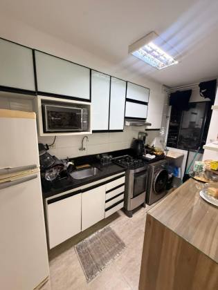 Apartamento 59M² À Venda No Condomínio Vila Verde Com 2/4 | Porteira Fechada