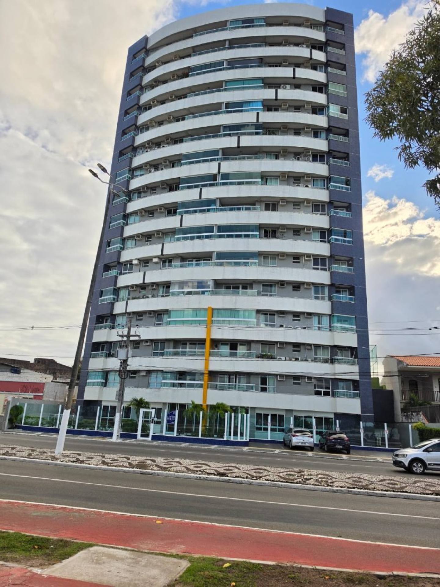 Apartamento à Venda com 150m² no Mansão Lauro Porto, 3 Quartos, Sendo 3 Suítes