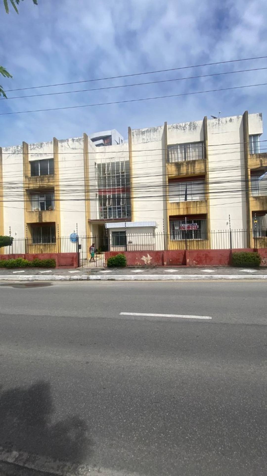 Apartamento 152M² À Venda Com 3/4 Sendo 1 suíte - Bairro Grageru