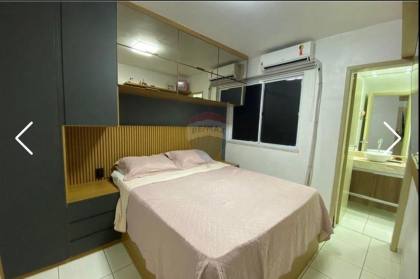 Apartamento 2/4 Sendo 1 Suíte À Venda No Condomínio Vida Bela Clube - Bairro Marivan.