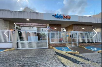 Apartamento 2/4 Sendo 1 Suíte À Venda No Condomínio Vida Bela Clube - Bairro Marivan.