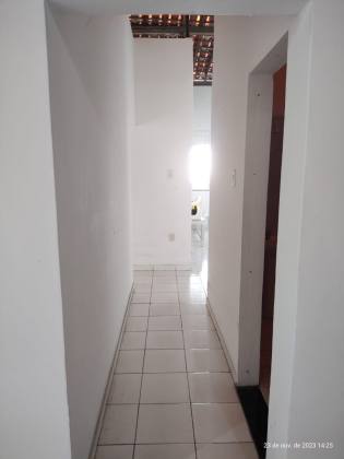 Casa à Venda Com 2/4 No Bairro América Com Terreno de 676M².