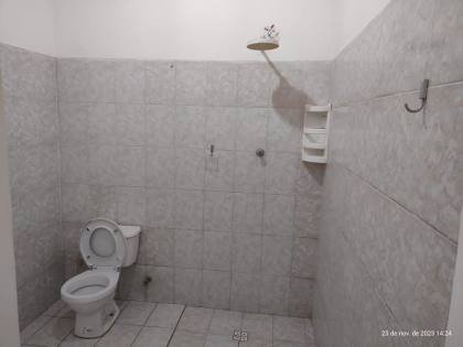 Casa à Venda Com 2/4 No Bairro América Com Terreno de 676M².