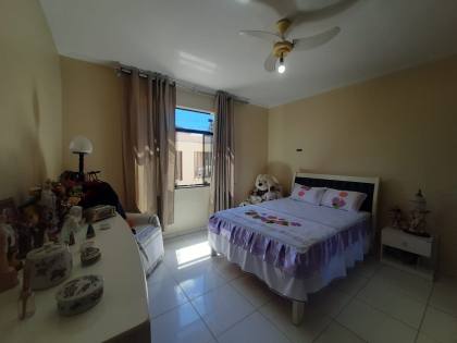 Casa à Venda em Aracaju com 4 Quartos, Piscina e 8 Vagas de Garagem - Bairro 18 do Forte