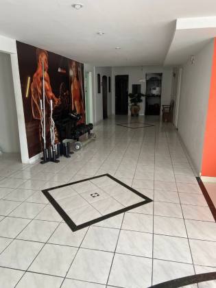 Ponto Comercial À Venda com 354 Metros Na Avenida Desembargador Maynard