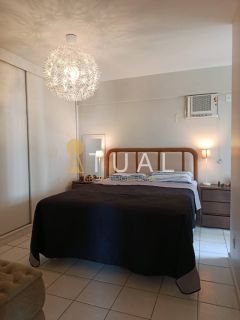 Apartamento tipo cobertura a venda, 158m², com 2 suítes e gabinete a venda no Rio Vermelho.