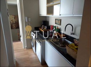 Apartamento tipo cobertura a venda, 158m², com 2 suítes e gabinete a venda no Rio Vermelho.