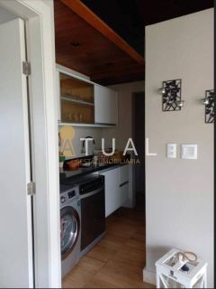 Apartamento tipo cobertura a venda, 158m², com 2 suítes e gabinete a venda no Rio Vermelho.