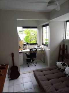 Apartamento tipo cobertura a venda, 158m², com 2 suítes e gabinete a venda no Rio Vermelho.