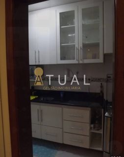 Apartamento 2/4 na Avenida Centenário  Excelente Localização!