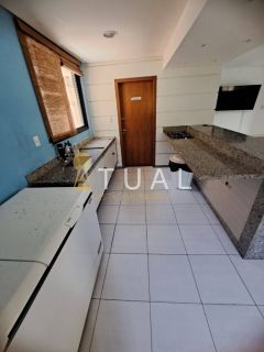 Excelente Quarto e Sala em Armação, Localização Privilegiada!
