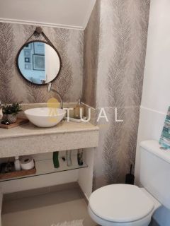 Casa Para Vender com 03 quartos 03 suítes no bairro Buraquinho em Lauro De Freitas