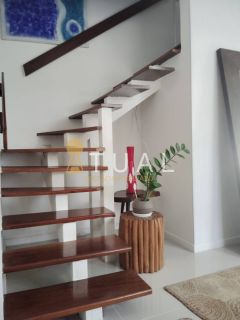 Casa Para Vender com 03 quartos 03 suítes no bairro Buraquinho em Lauro De Freitas