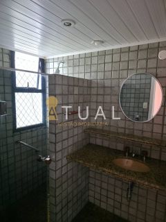 Apartamento Para Vender com 03 quartos 03 suítes no bairro Ondina em Salvador
