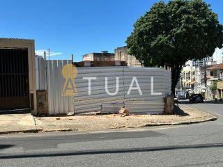 Lote / Terreno de Bairro Para Vender no bairro Vila Laura em Salvador