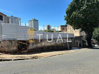 Lote / Terreno de Bairro Para Vender no bairro Vila Laura em Salvador