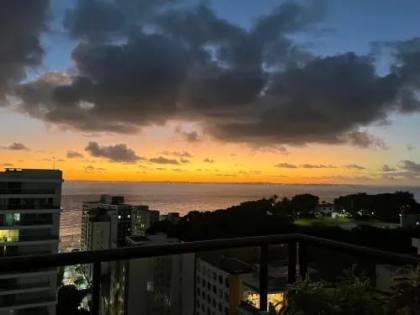 Apartamento Para Alugar com 01 quartos no bairro BARRA em Salvador