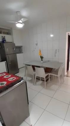 Casa Para Vender com 02 quartos 02 suítes no bairro Lauro de Freitas  em Lauro De Freitas