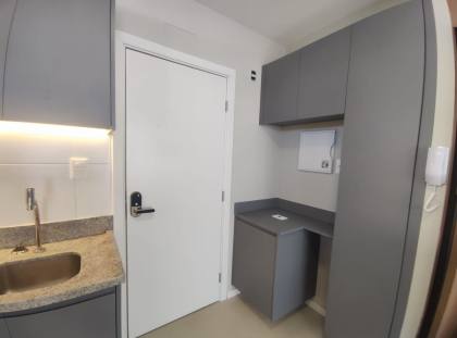 Apartamento Para Alugar com 01 quartos 01 suítes no bairro Caminho das Árvores em Salvador