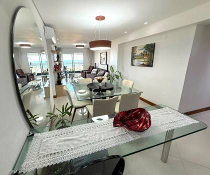 Apartamento Para Vender com 02 quartos 02 suítes no bairro Armação em Salvador