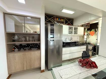 Apartamento Para Vender com 02 quartos 02 suítes no bairro Armação em Salvador
