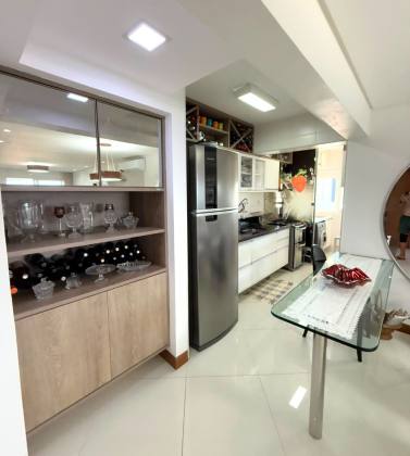 Apartamento Para Vender com 02 quartos 02 suítes no bairro Armação em Salvador