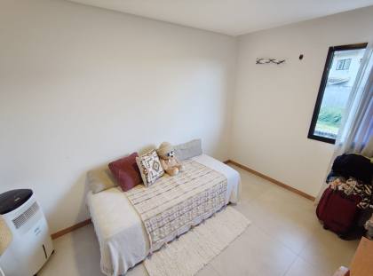 Casa Para Vender com 03 quartos 01 suítes no bairro Escolha um bairro... em Salvador