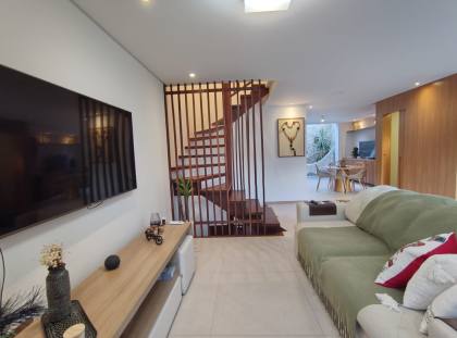 Casa Para Vender com 03 quartos 01 suítes no bairro Escolha um bairro... em Salvador